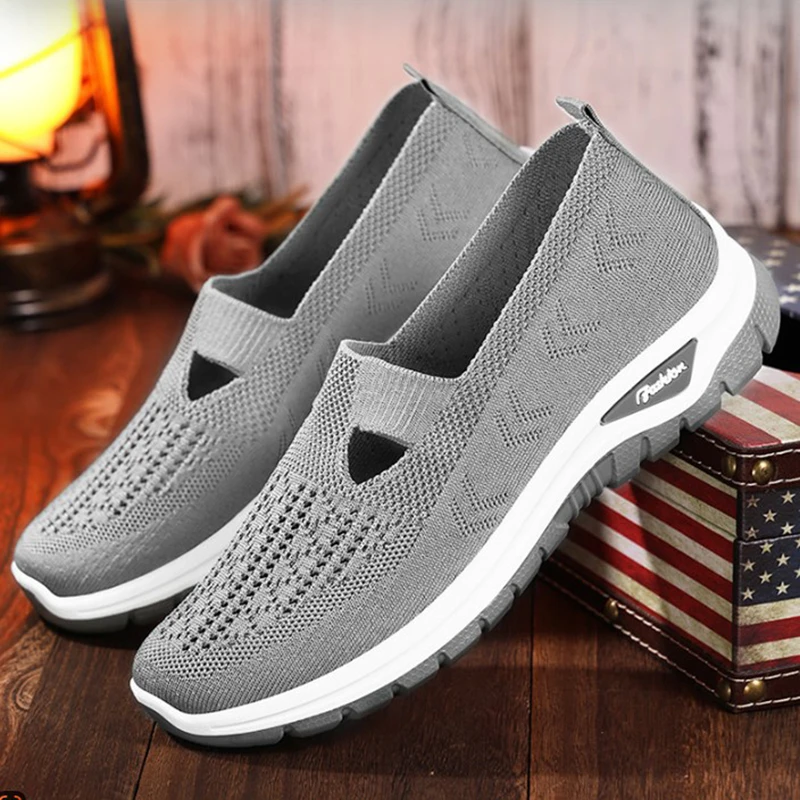 2025 new mesh women vulcanized shoes high quality women sneakers slip on flats shoes women loafers plus size 42 walking flat 2025 new mesh women vulcanized shoes high quality women sneakers slip on flats shoes women loafers plus size 42 walking flat