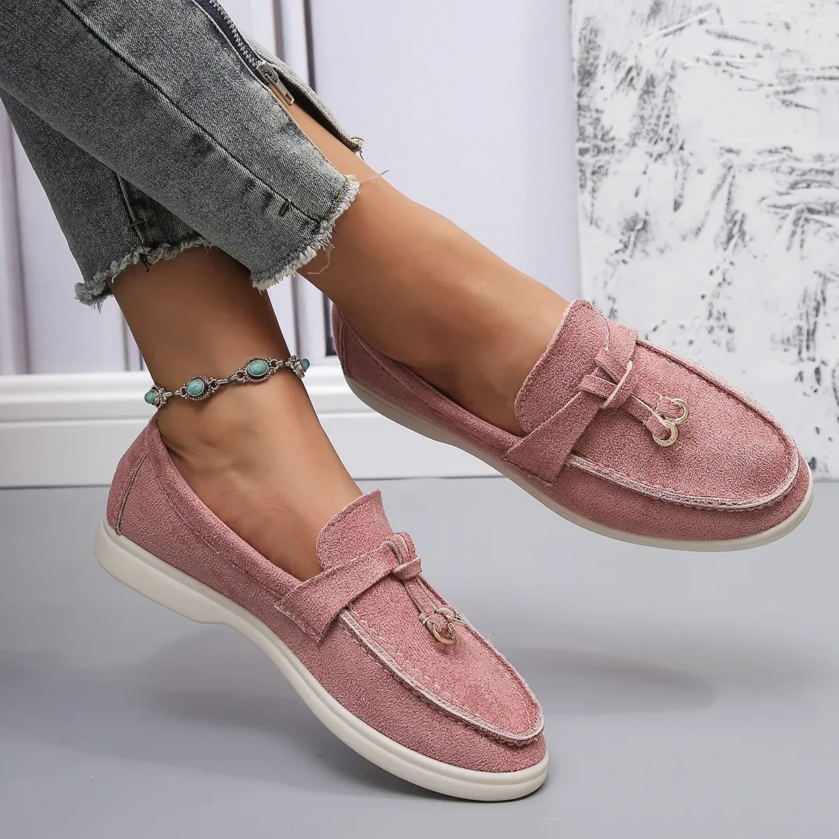 woman trend women loafers slip on ladies flats high quality spring autumn casual flat single shoe woman trend women loafers slip on ladies flats high quality spring autumn casual flat single shoe